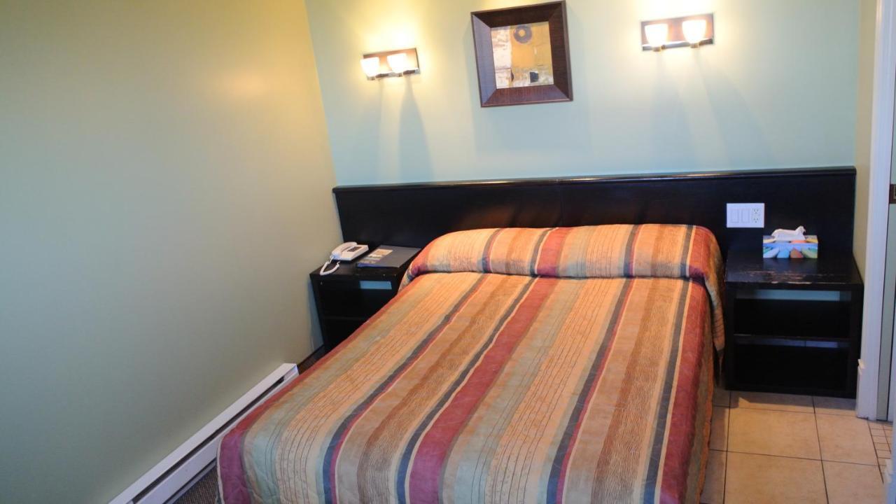 Motel Classique Joliette Esterno foto